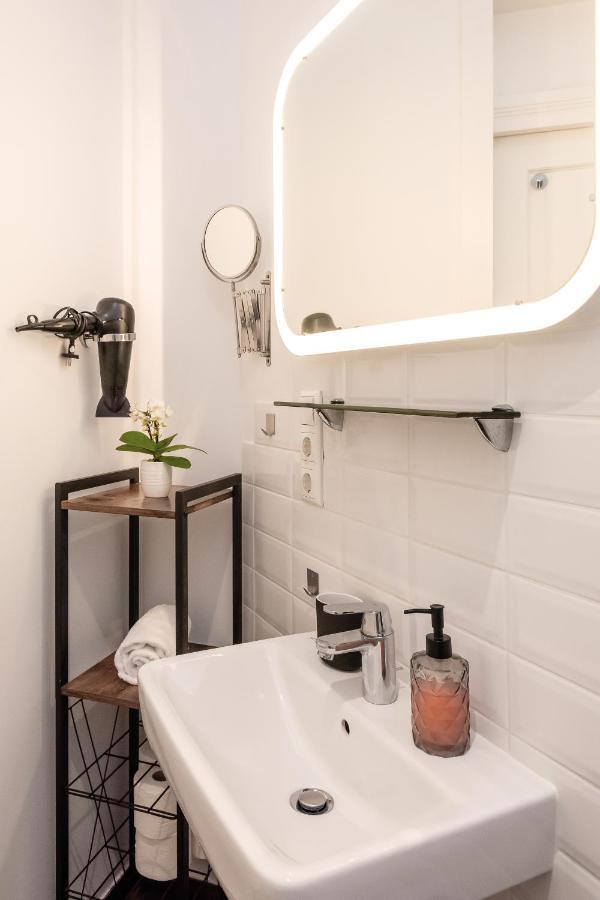 90Sqm 2Br Biz Loft - 5Min Central Station برلين المظهر الخارجي الصورة